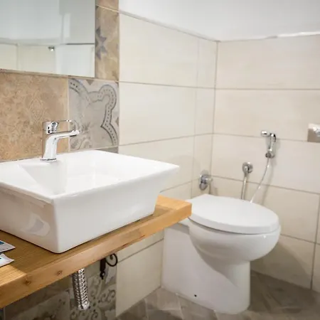 Abbacò Bed & Breakfast *